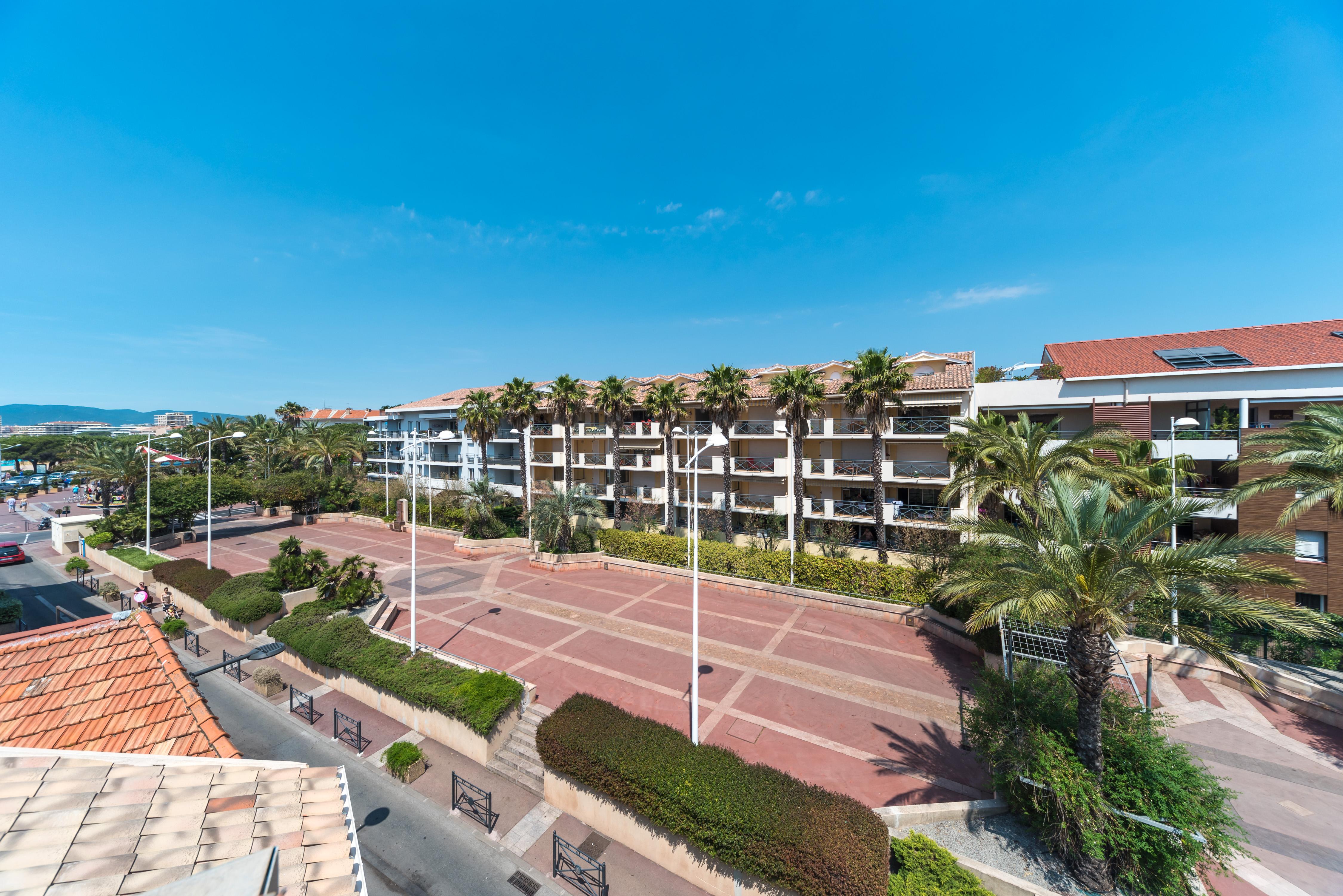 Hotel Provencal Saint-Raphaël Exteriör bild