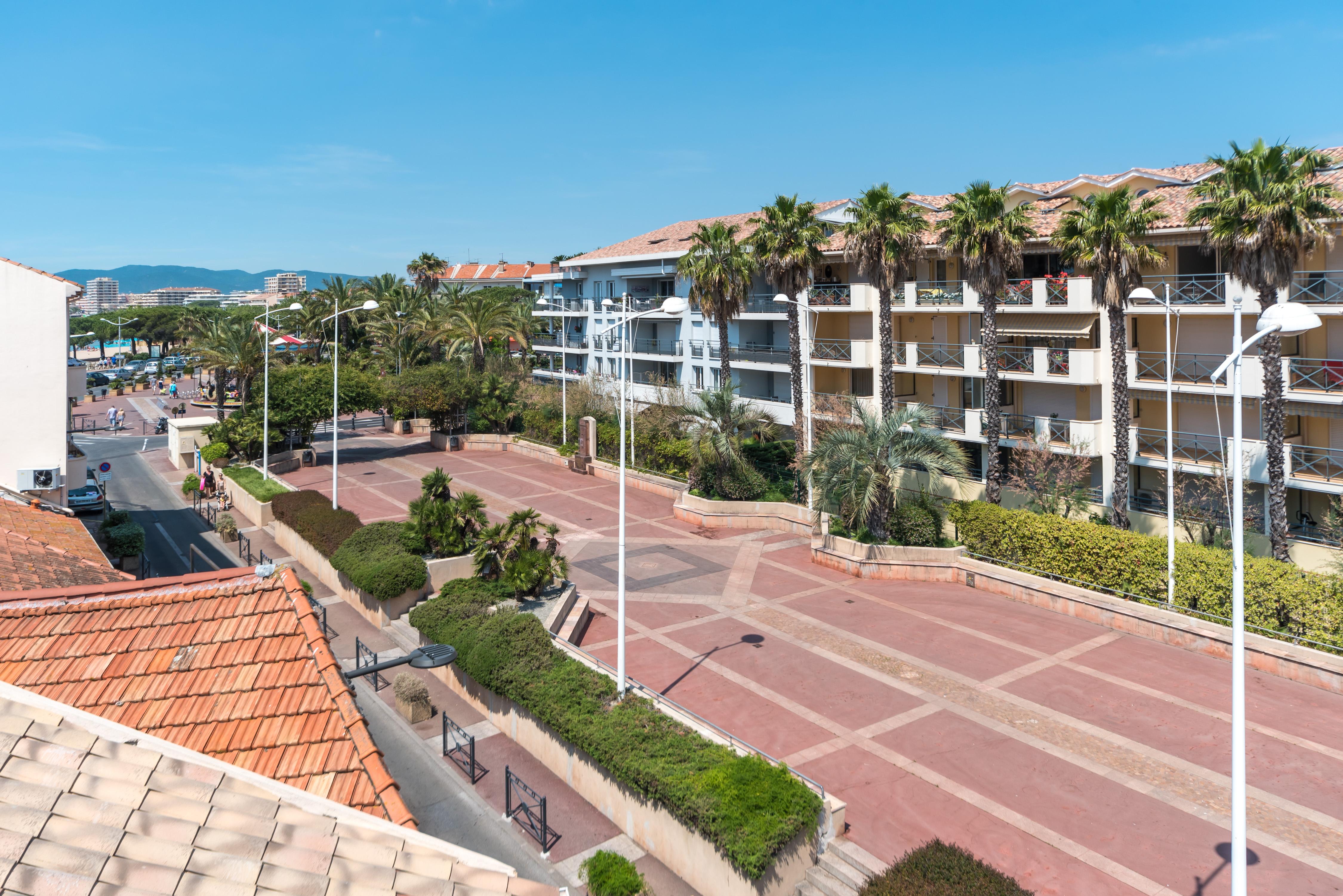 Hotel Provencal Saint-Raphaël Exteriör bild