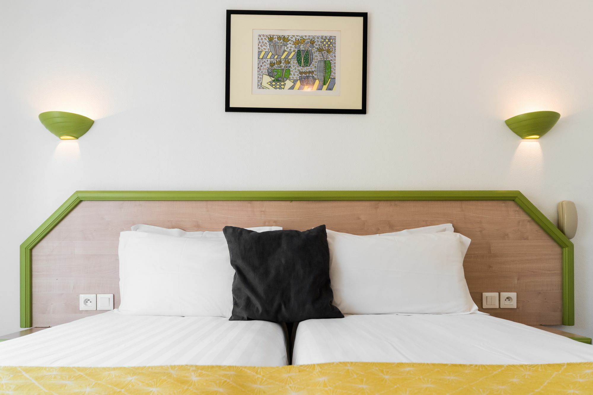 Hotel Provencal Saint-Raphaël Exteriör bild